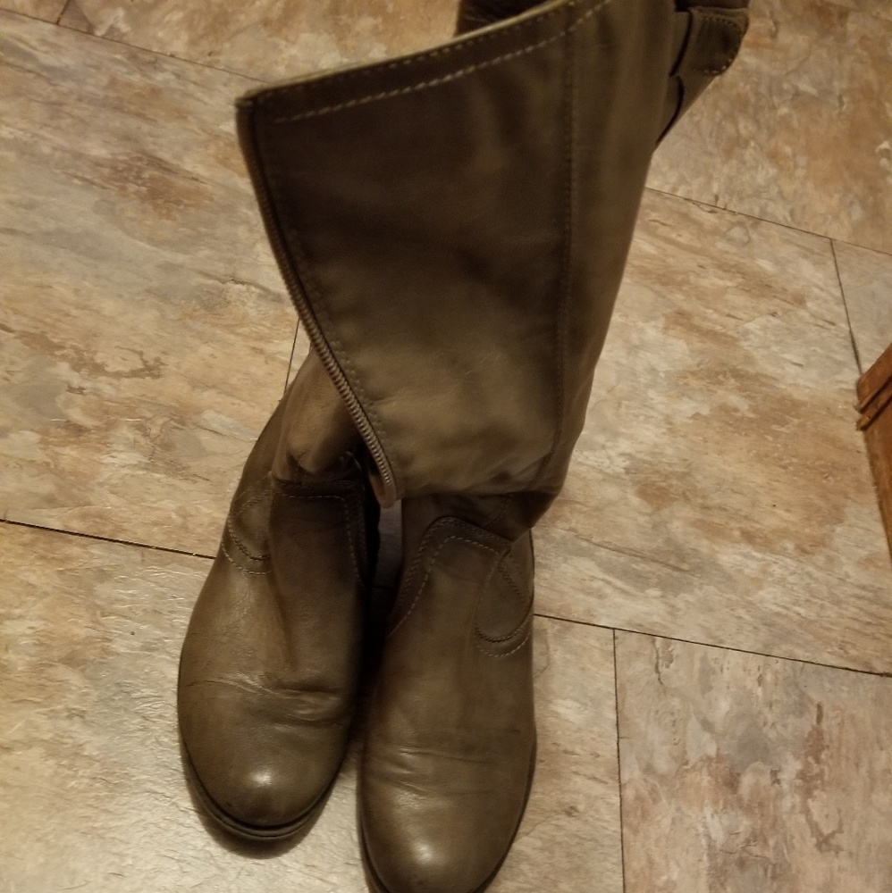 Great boots!